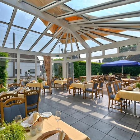 Landhotel Lohmann Лангенфельд Экстерьер фото