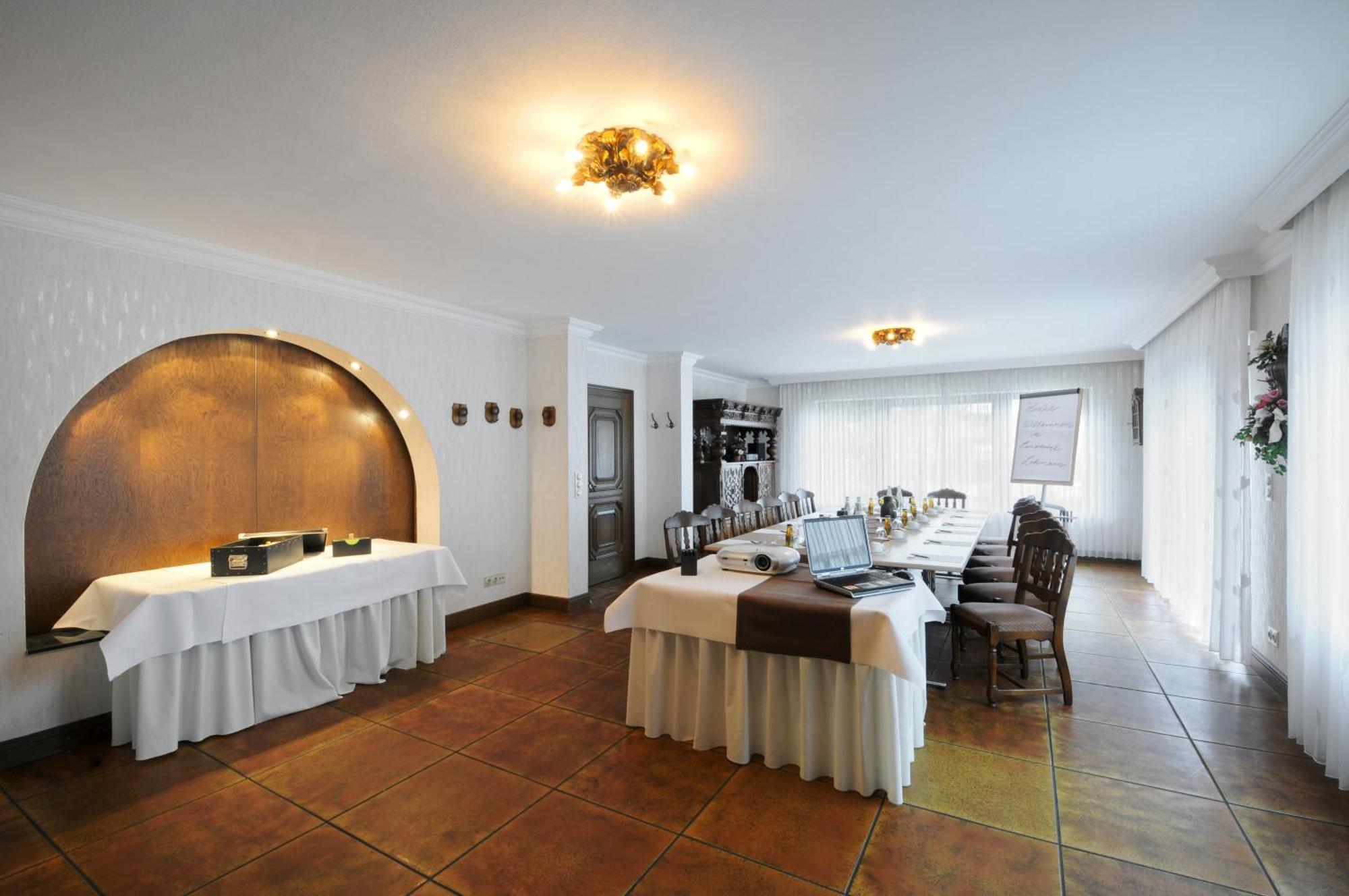 Landhotel Lohmann Лангенфельд Экстерьер фото